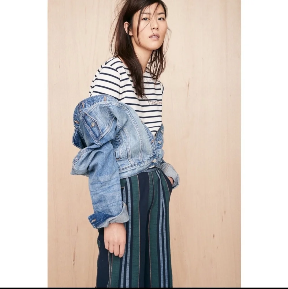 MADEWELL Staycation Embroidered Boxy Blue Ecru Stripe Tee NWT - Picture 8 of 11
